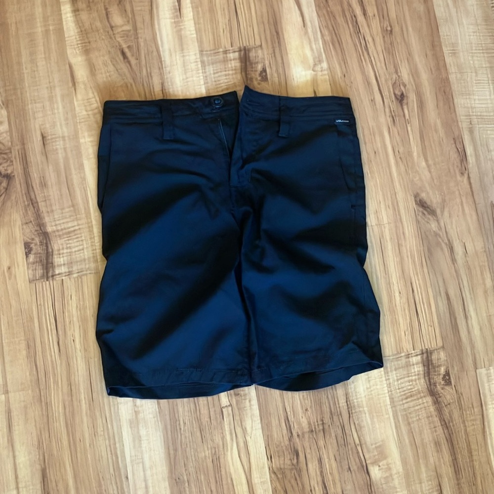 Black Mens Volcom shorts